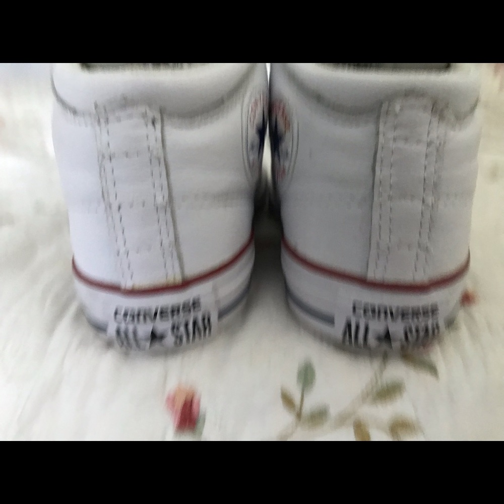 Converse - Picture 4 of 7